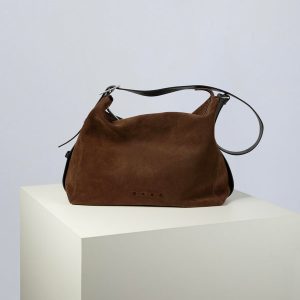 the statements charlie hobo l